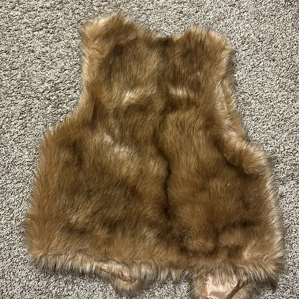 Daniel - Picture 4 of 4